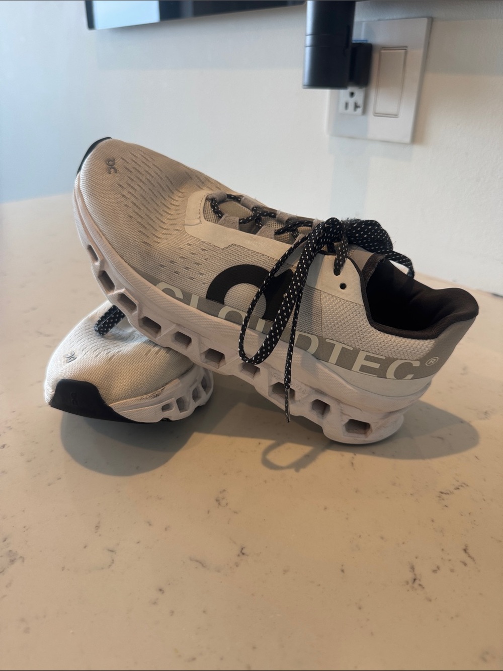 On Running Kids Cloudtec Sneakers in White and Black